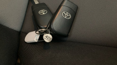 Toyota Yaris 1.5 VVT-i Icon Tech 5dr Petrol Hatchback